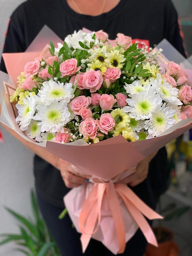 Букет цветов из: Розы и Хризантемы в Иловле