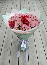 Букет цветов из:  Альстромерии в Иловле