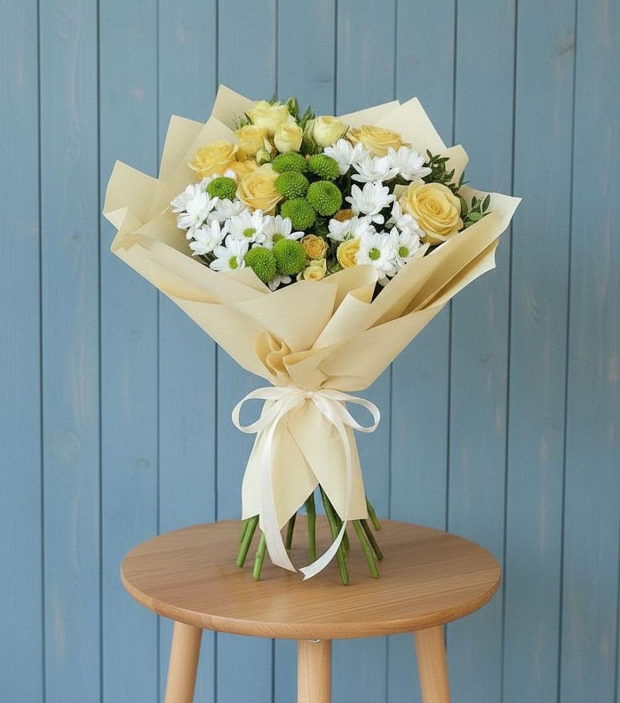 Букет цветов из: Хризантемы и Розы в Иловле