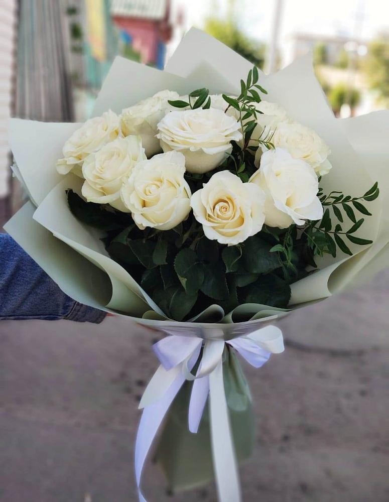 Букет Белые розы Проуд в Иловле