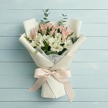 Букет цветов из:  Альстромерии в Иловле