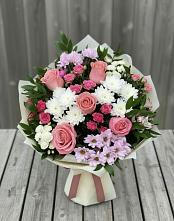 Букет цветов из:  Альстромерии, Гвоздики, Розы и Хризантемы в Иловле