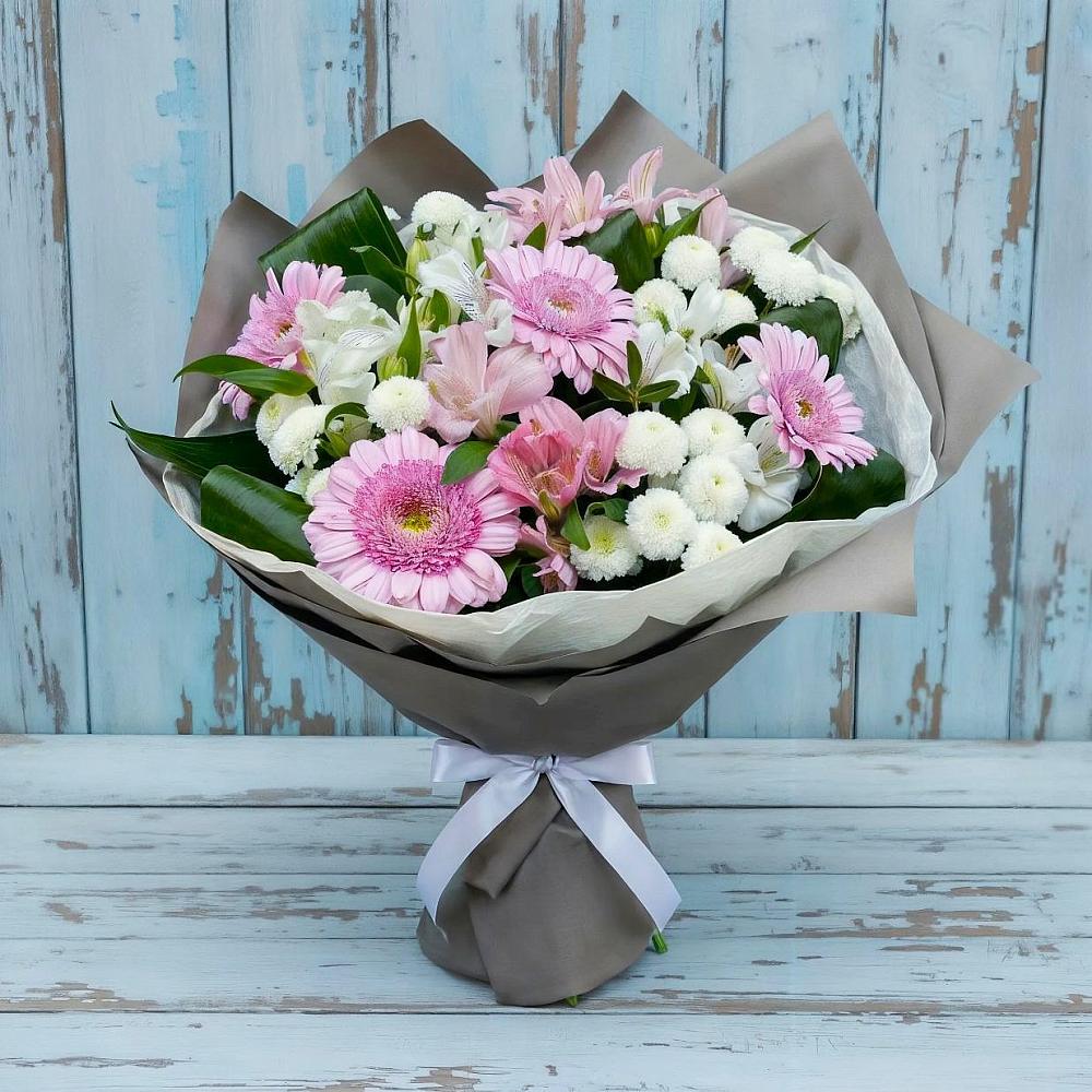Букет цветов из: Герберы, Альстромерии и Хризантемы в Иловле