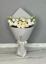 Букет цветов из:  Розы и Лизиантусы в Иловле